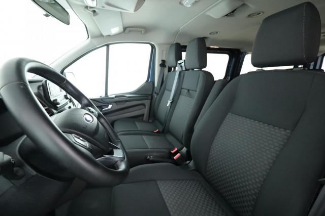Ford Transit Custom image 8