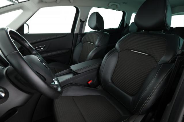 Renault Grand Scénic image 9