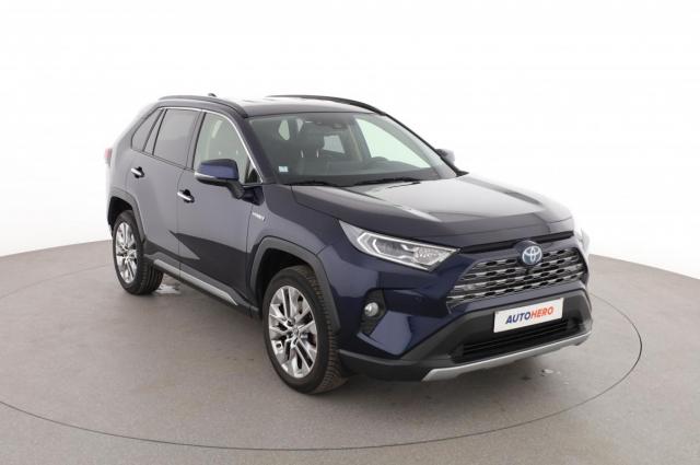Toyota Rav4 image 2