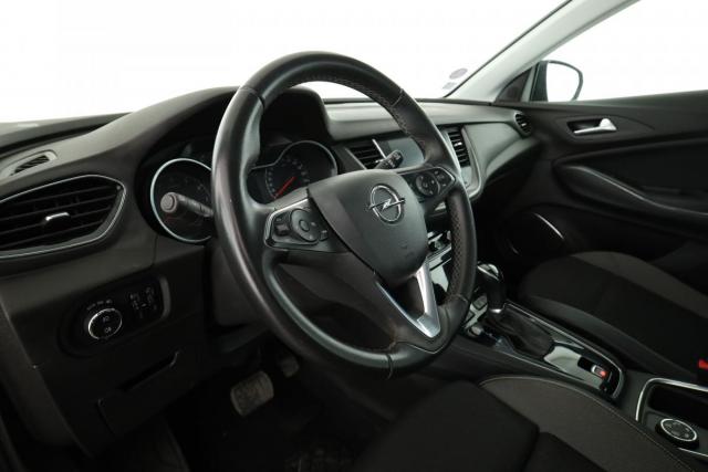 Opel Grandland X image 8