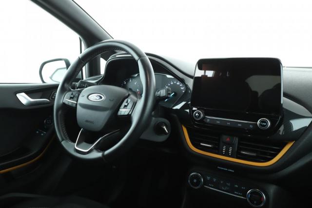 Ford Fiesta image 8