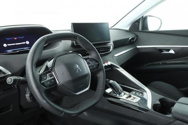 Peugeot 5008 image 8