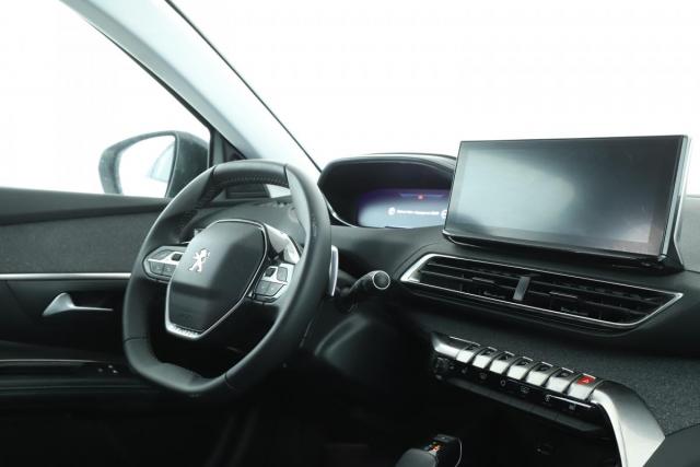 Peugeot 5008 image 9