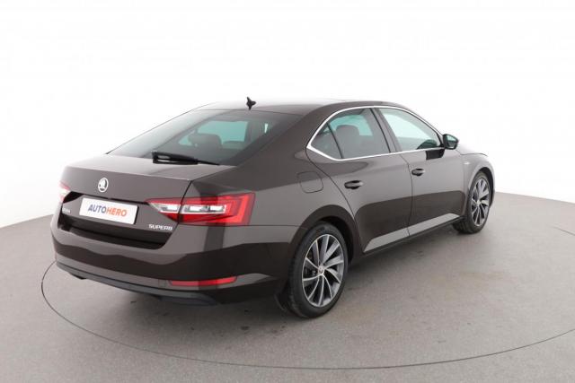 Skoda Superb image 1