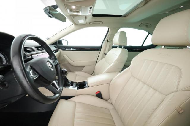 Skoda Superb image 5