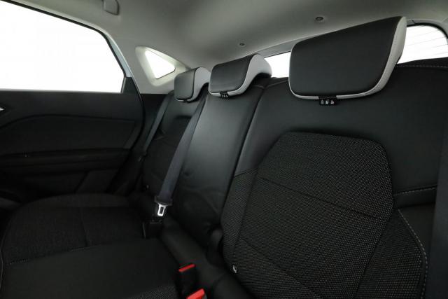 Renault Captur image 2