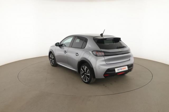 Peugeot 208 image 1