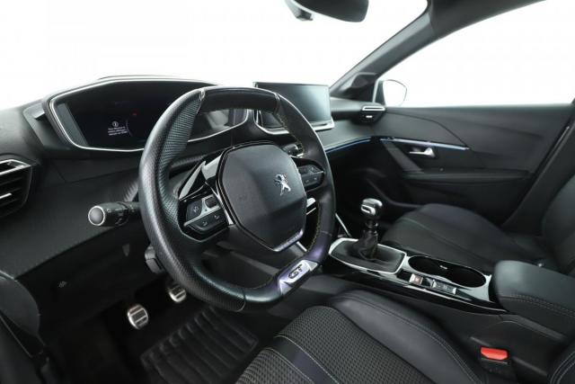 Peugeot 208 image 3