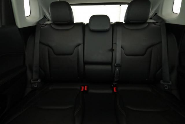 Jeep Compass image 5