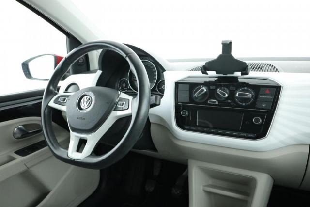 Volkswagen Up! image 7