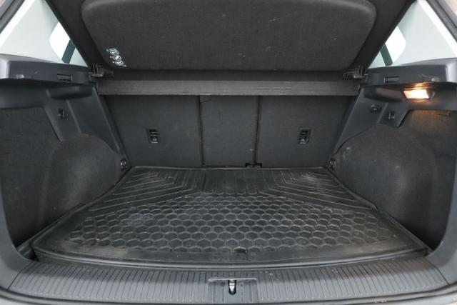 Volkswagen Golf Sportsvan image 2