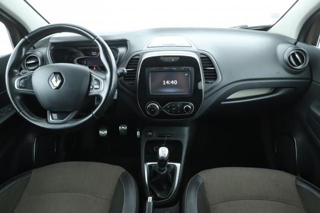 Renault Captur image 8