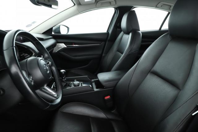 Mazda 3 image 5