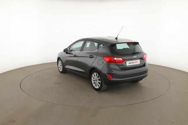 Ford Fiesta image 8