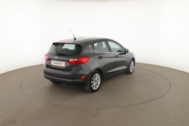 Ford Fiesta image 2