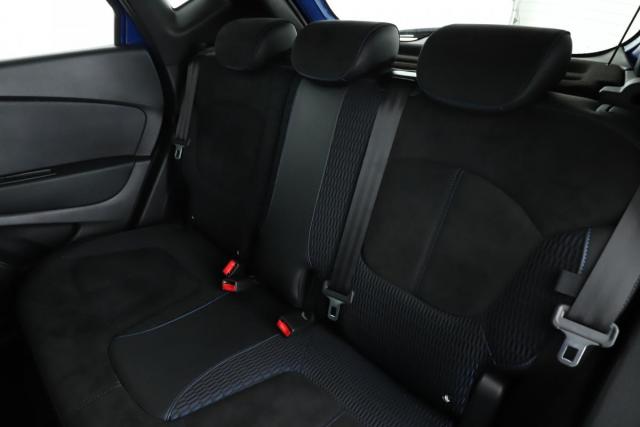 Renault Captur image 2