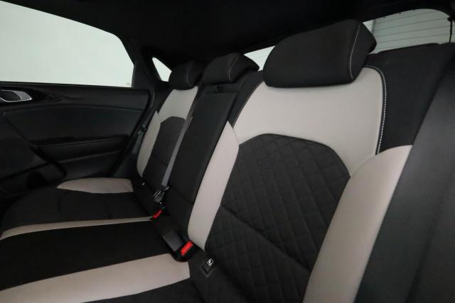 Kia Ceed image 6
