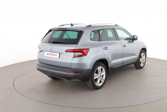 Skoda Karoq image 7