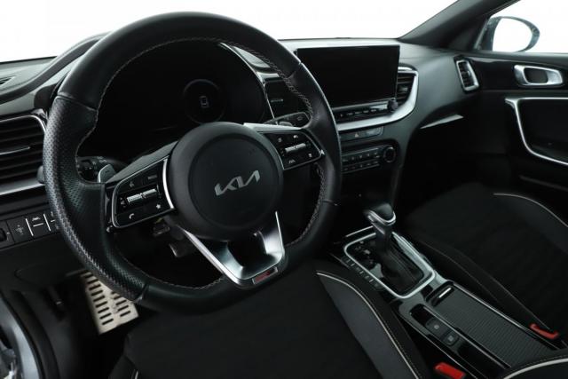 Kia Ceed image 8