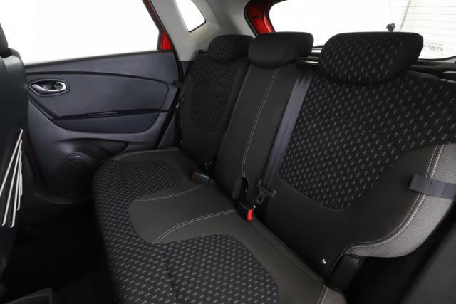 Renault Captur image 2