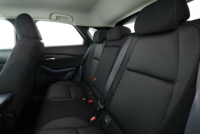 Mazda Cx-30 image 4