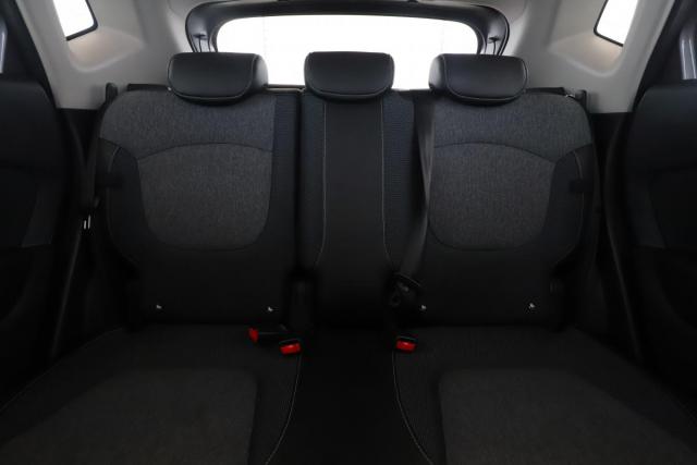 Renault Captur image 8