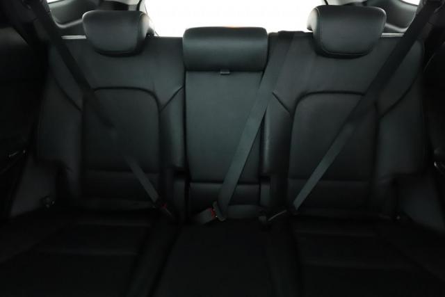Hyundai Santa Fe image 2