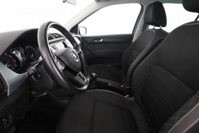 Skoda Fabia image 6