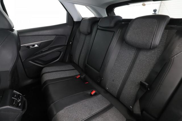 Peugeot 3008 image 7
