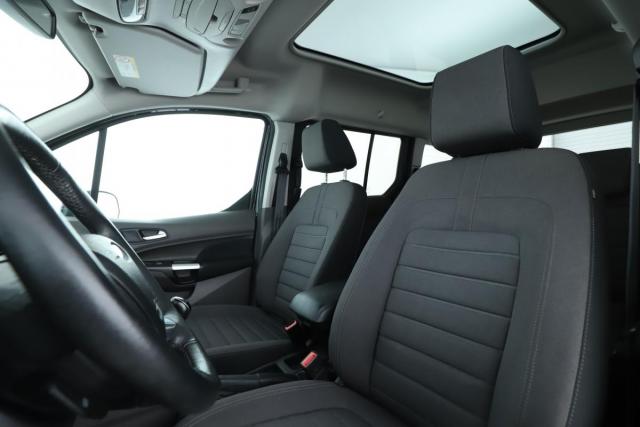Ford Grand Tourneo Connect image 9