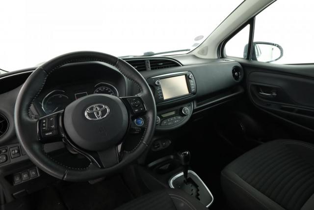 Toyota Yaris image 8
