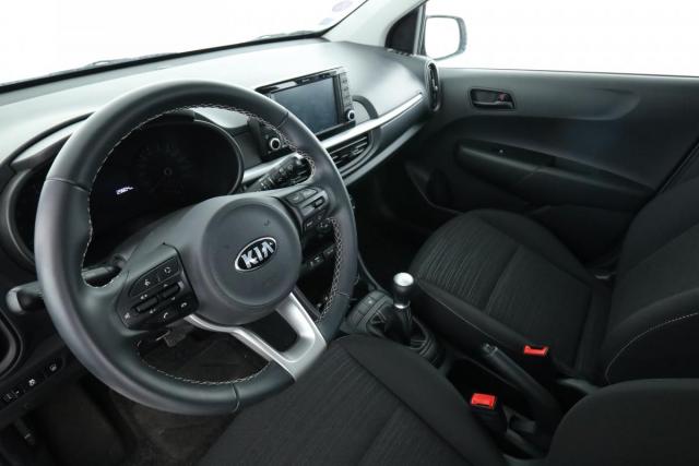 Kia Picanto image 9