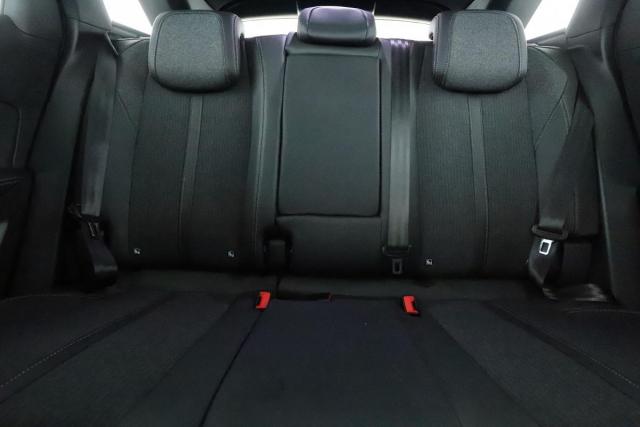 Peugeot 3008 image 6