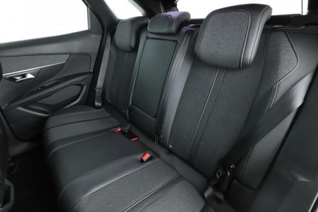 Peugeot 3008 image 7