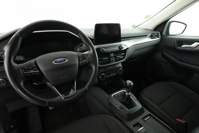 Ford Kuga image 6