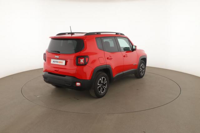 Jeep Renegade image 9