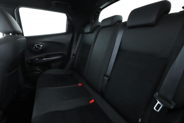 Nissan Juke image 2