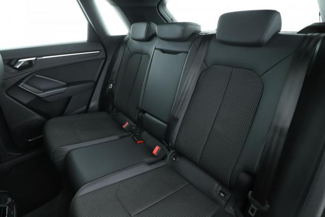 Audi Q3 image 4