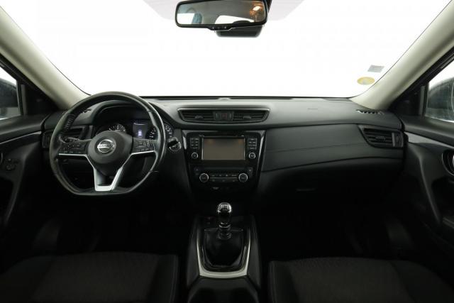 Nissan X-Trail image 4
