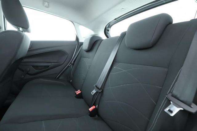 Ford Fiesta image 3