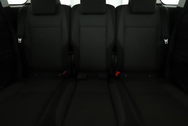 Ford C-Max image 1
