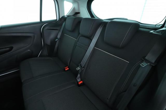 Ford B-Max image 9