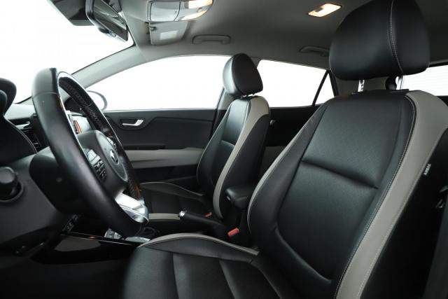 Kia Stonic image 8