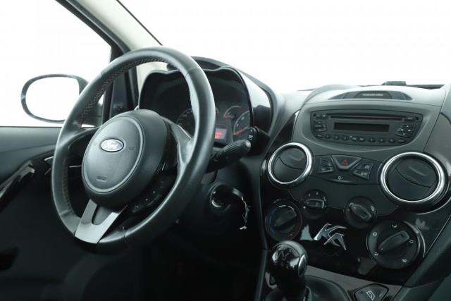 Ford Ka image 2