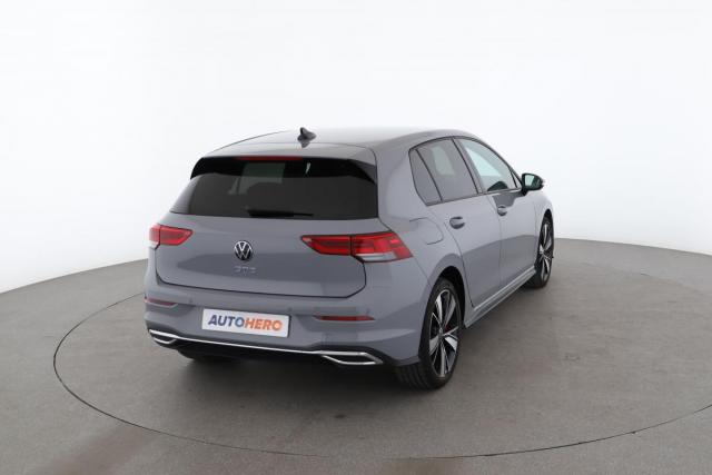 Volkswagen Golf image 8