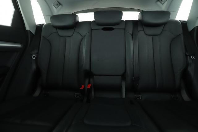 Audi Q5 image 8