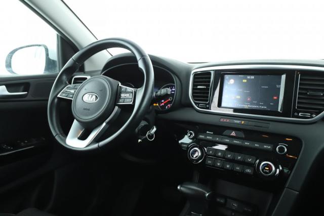 Kia Sportage image 8