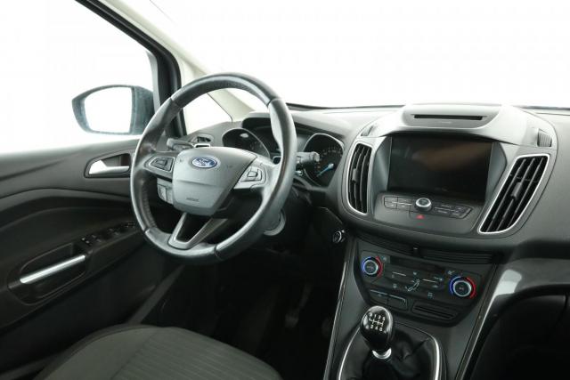 Ford C-Max image 2