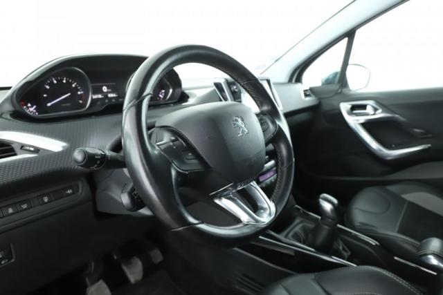Peugeot 2008 image 7
