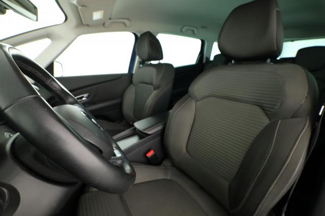 Renault Grand Scénic image 1